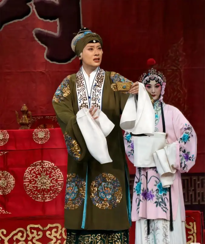 Beijing Peking Opera performance of Yangmen Women, showcasing China’s Intangible Cultural Heritage 