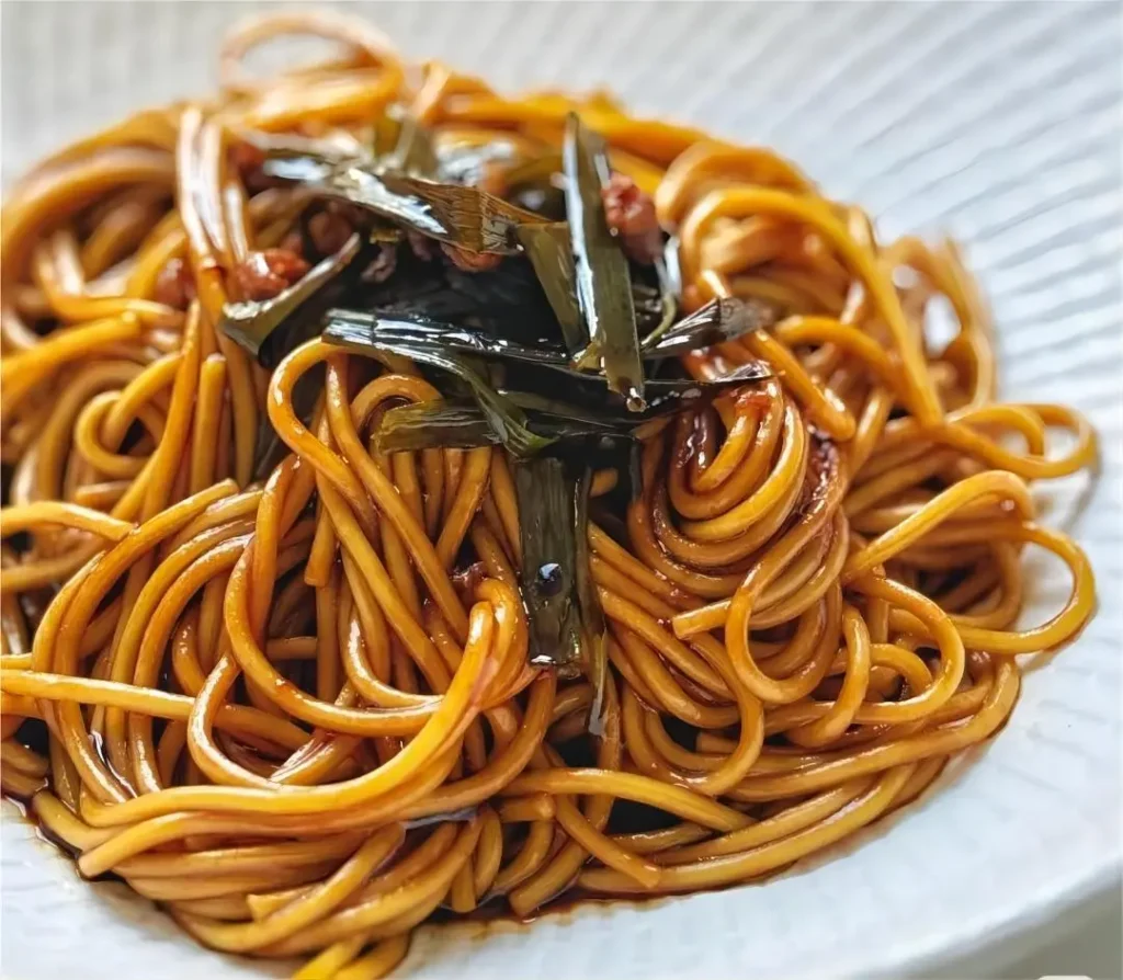 Scallion Oil Noodles, a simple yet flavorful [Shanghai local food] classic