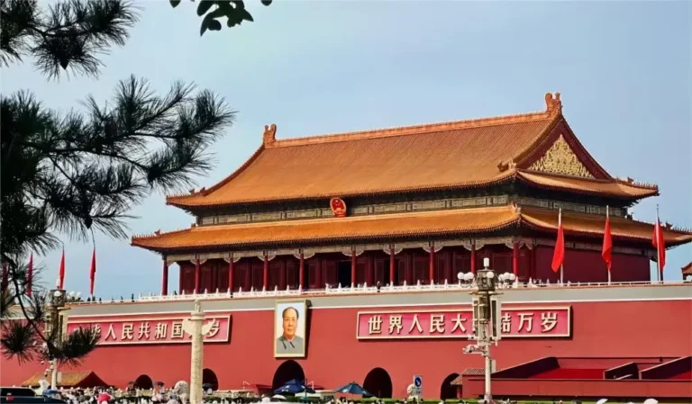 Tiananmen Square: The Heart of China Through History