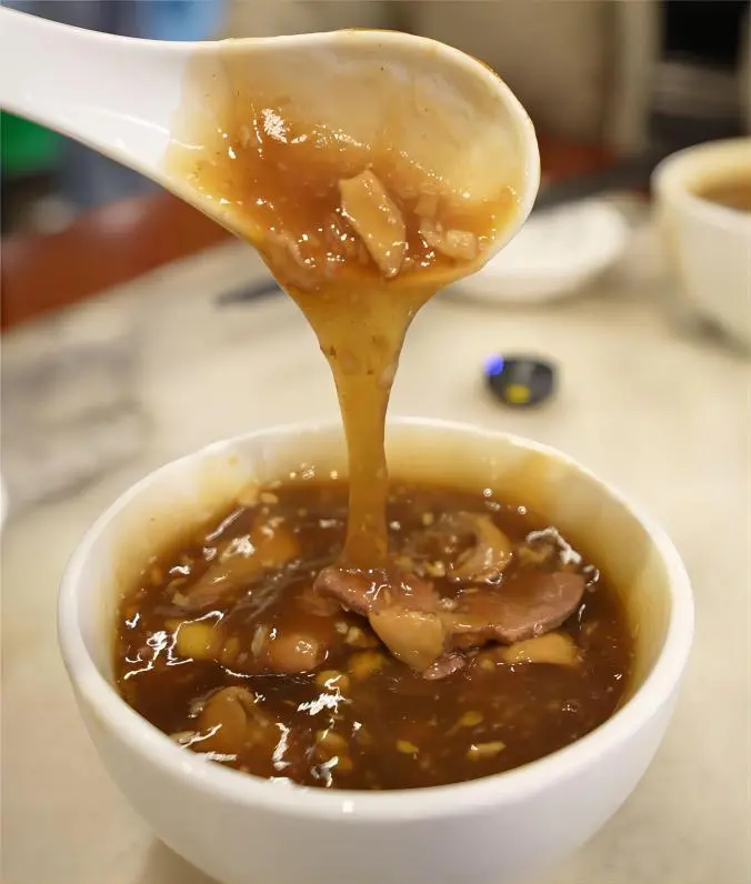 The Taste of Beijing: A Culinary Adventure with Baodu (Quick-Boiled Tripe) and Chaogan (Stir-Fried Liver)