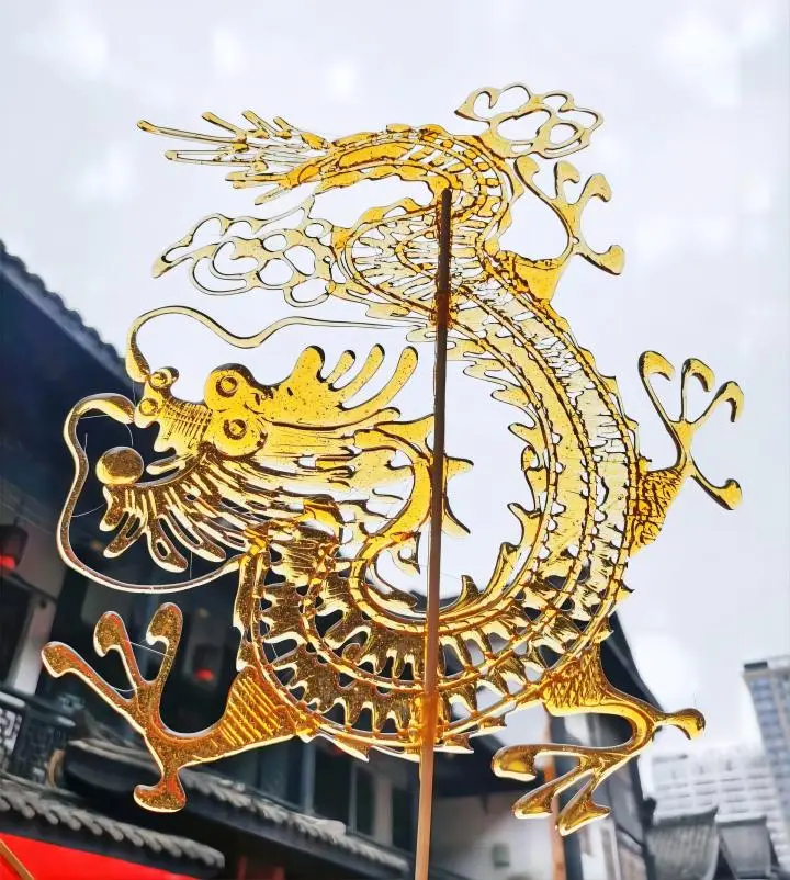 Dragon figure created with Chengdu Sugar Painting (Tanghua)