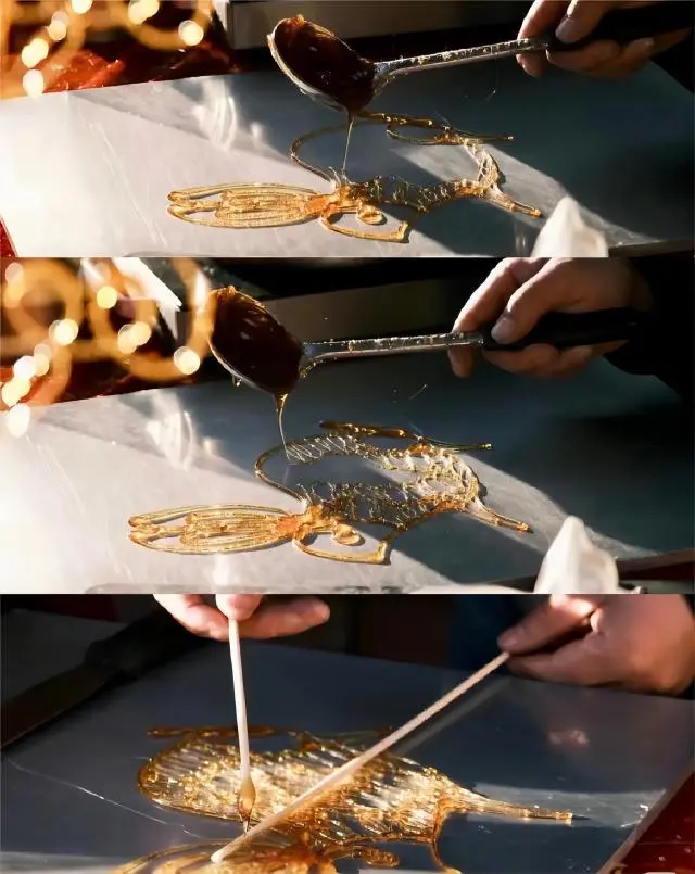 Drawing fine sugar threads with copper spoon, Chengdu Sugar Painting (Tanghua)