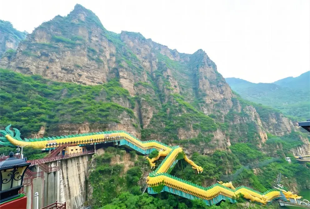 The famous Dragon Escalator at Longqing Gorge — Asia’s longest outdoor escalator