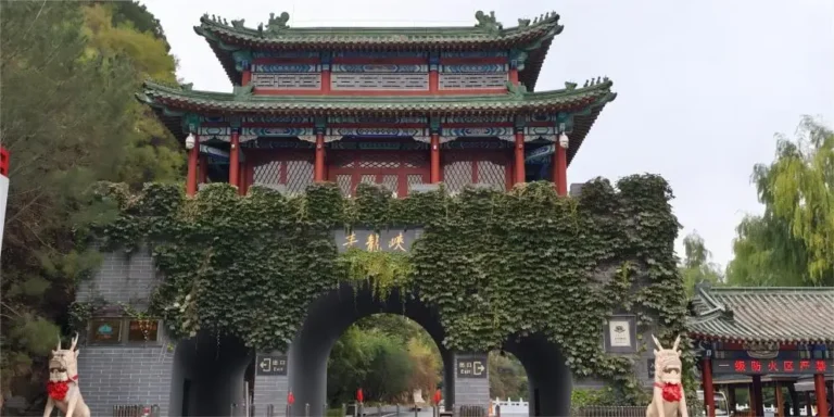 Qinglong Gorge: Ancient Legends and Adventure Near Beijing