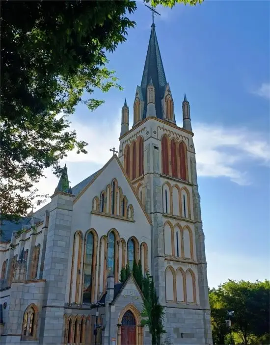 Streets and buildings in Thames Town, part of Sheshan National Tourist Resort, Shanghai travel guide