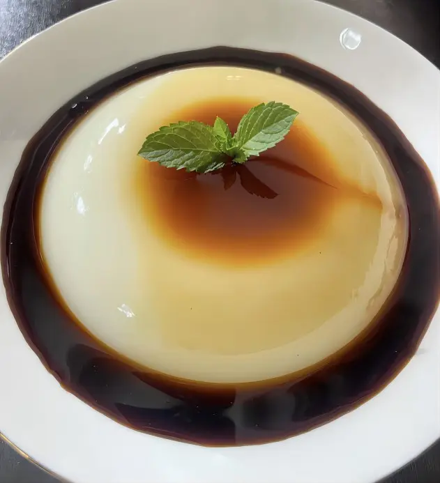 Lianggao rice cake with brown sugar syrup, handmade local treat in Chengdu