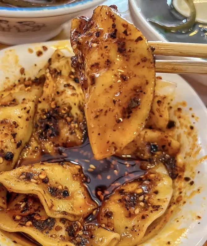 Zhong dumplings with sweet and spicy sauce, a classic Chengdu street food