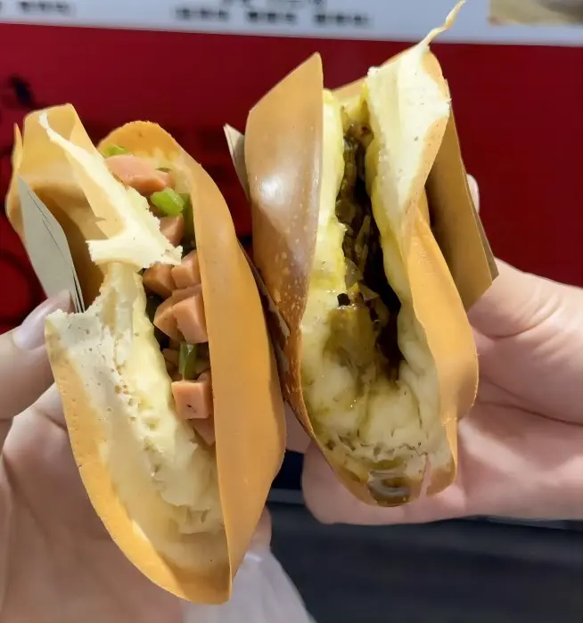 Local egg pancake dessert tasted during a Chengdu winter 3-day itinerary