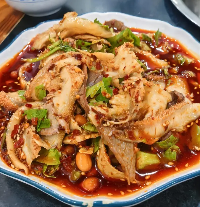 Fuqi Feipian Sichuan dish served cold with chili oil and beef slices
