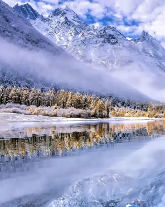 Sunset light over Hailuogou Glacier and Mount Gongga in western Sichuan
