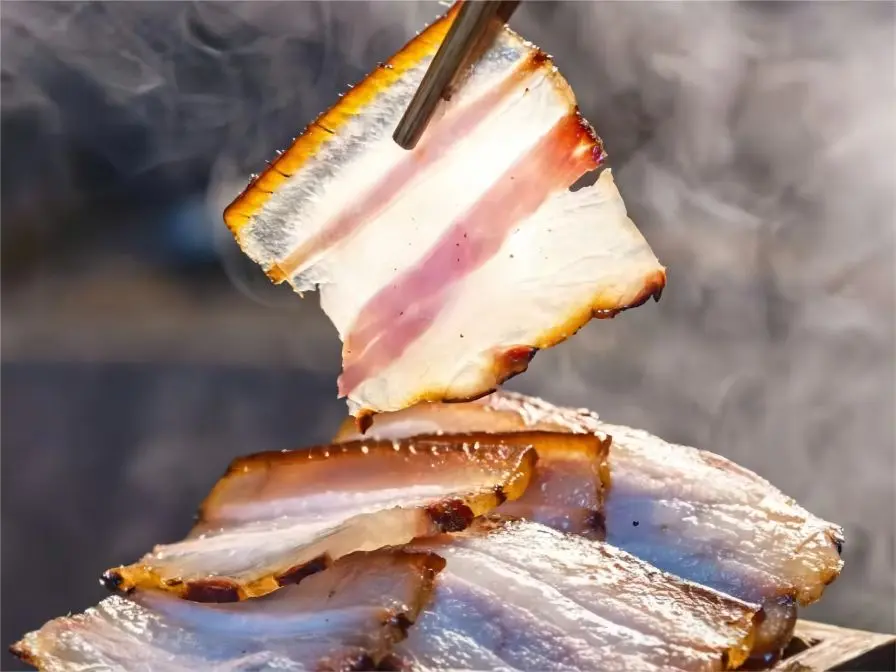 Traditional Snow Mountain Cured Bacon (Xuěshān Làròu) at Xiling Snow Mountain