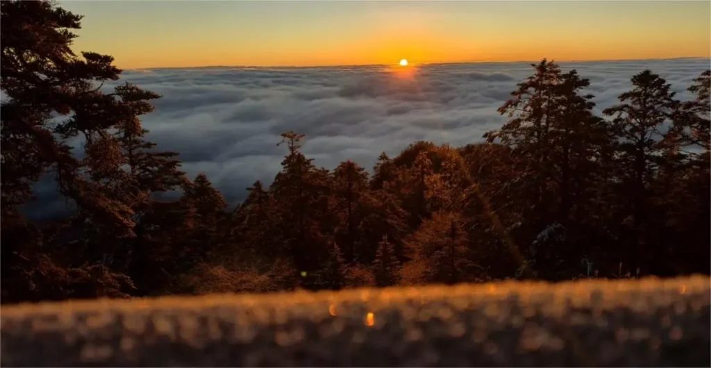 Sunrise at Sun and Moon Terrace (Riyue Ping) on Xiling Snow Mountain