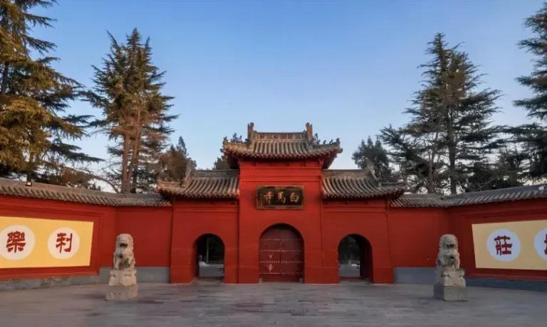 Main entrance of White Horse Temple in Luoyang, the first Buddhist temple in China