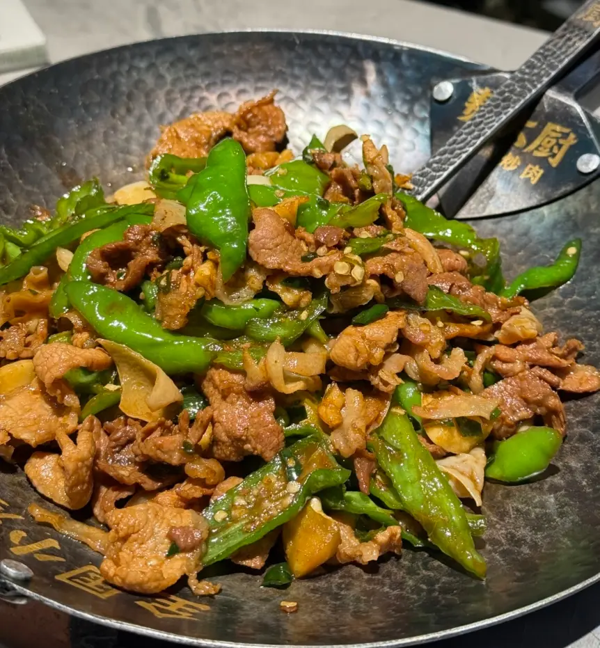 Stir-fried pork with green chili peppers, a popular dish in Changsha and Hunan cuisine.