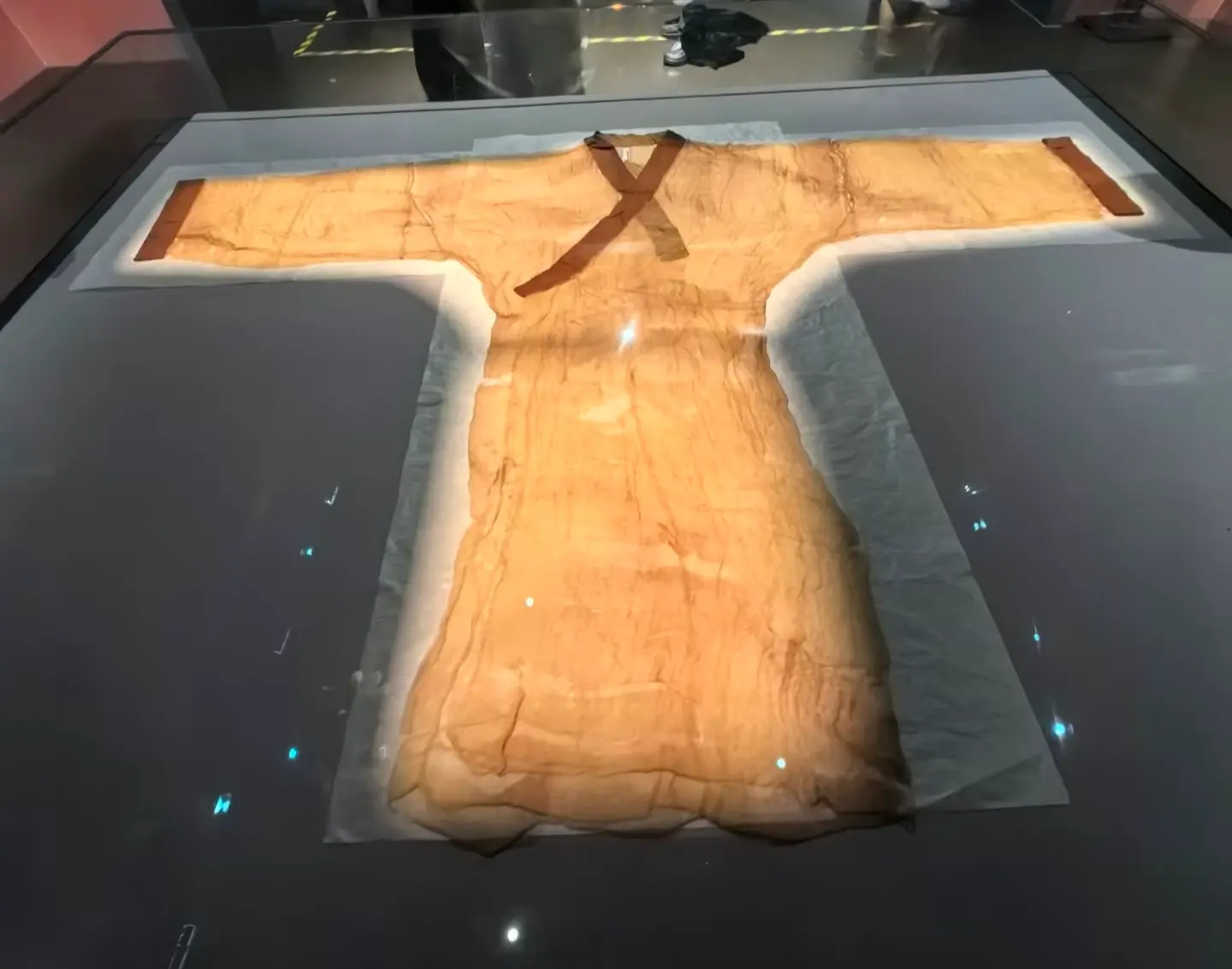 The delicate plain gauze silk robe associated with the Mawangdui Han Tombs collection at Hunan Museum.